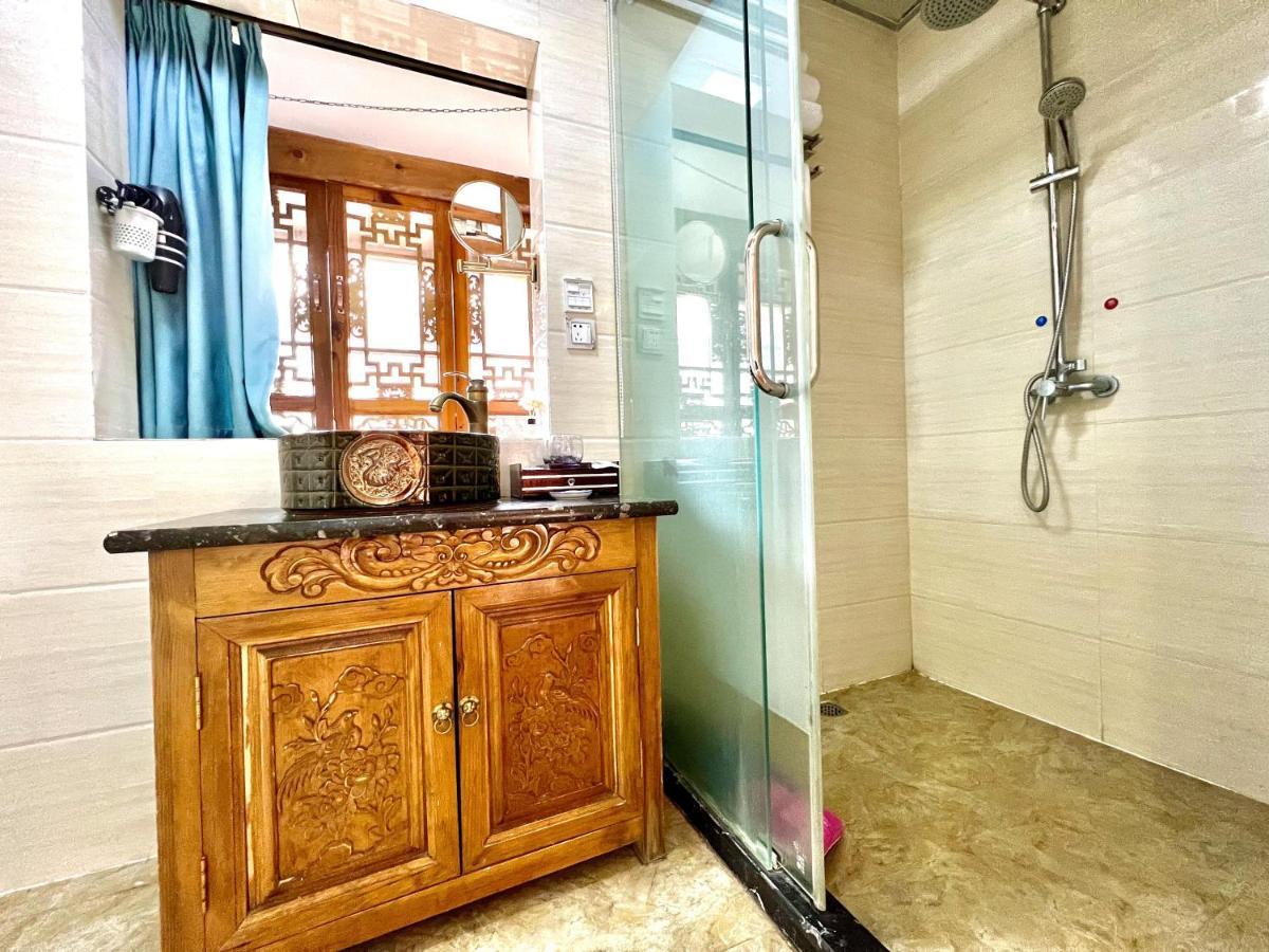 Juxian Boutique Homestay Лицзян Экстерьер фото