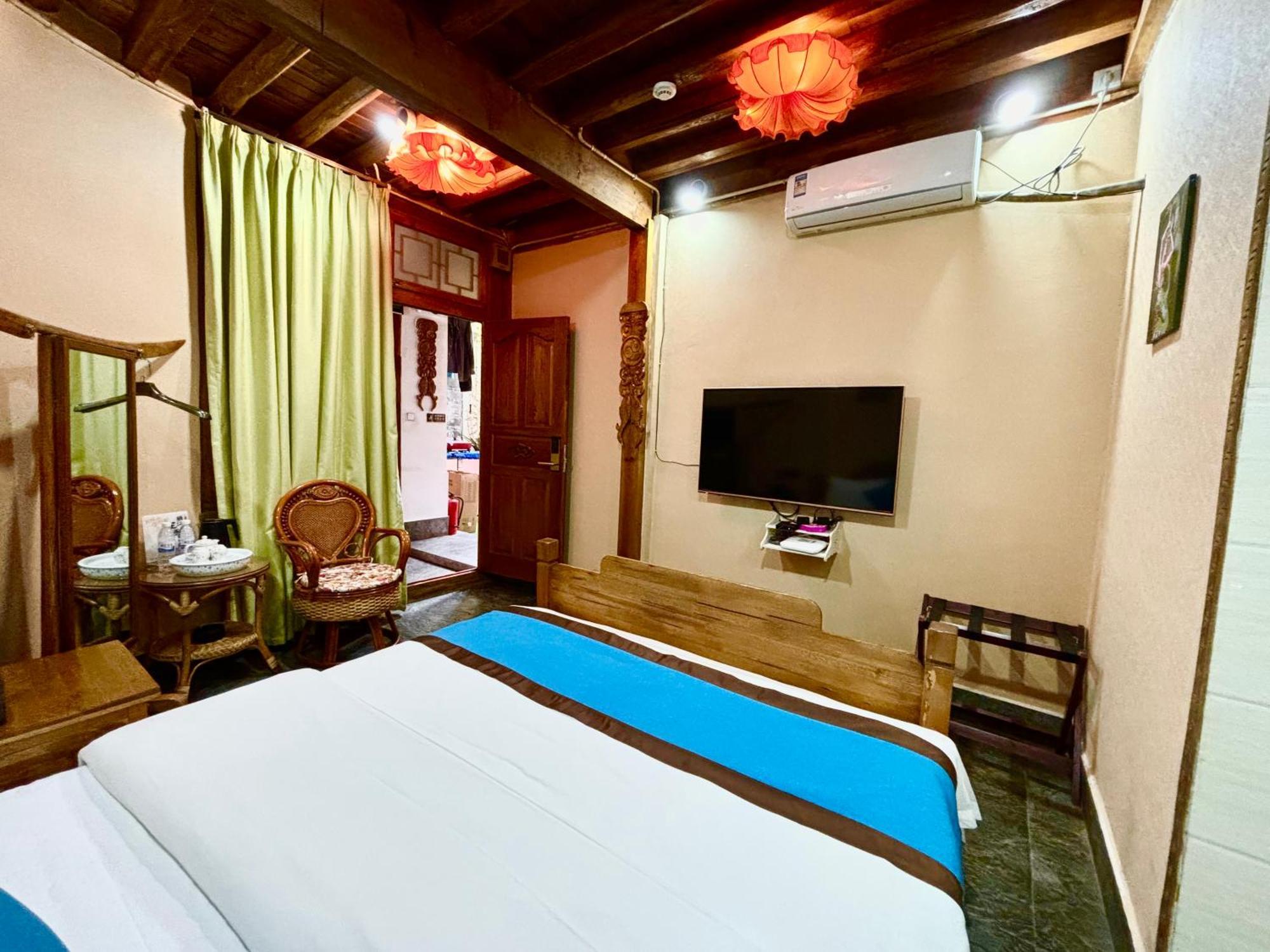 Juxian Boutique Homestay Лицзян Экстерьер фото
